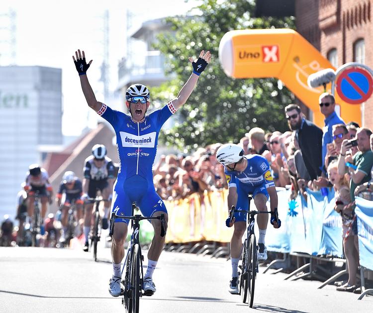 Michael Mørkøv skriger sidste år i Esbjerg sin jubel ud over at være blevet dansk mester for tredje gang.
 Foto: Ernst van Norde