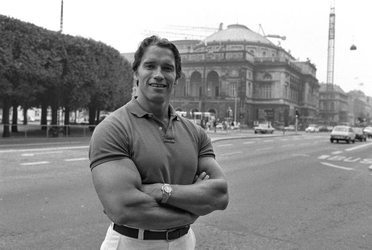 Muskelbundtet Arnold Schwarzenegger ses her, da han besøgte Danmark i 1984.   Foto: Jens Dresling/POLFOTO