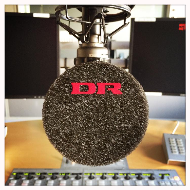 DR's Radioavisen  et et anker, hvor DR fortsat med fast hånd styrer gennem nyhedshavet, men spørgsmålet er, hvor  stor en oplevelse, man får som lytter? Foto: Thomas Borberg/POLFOTO