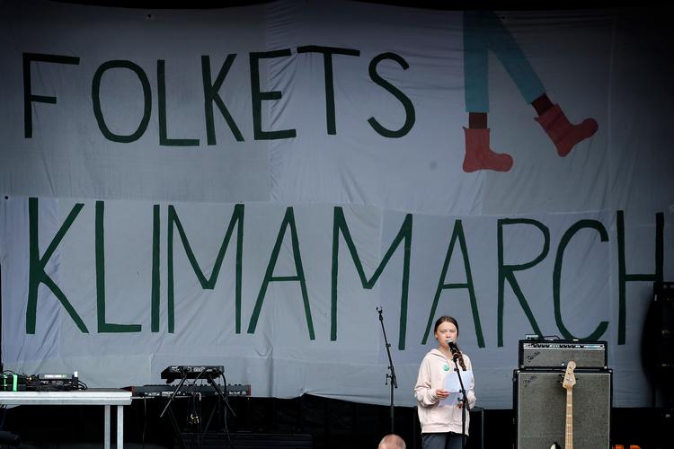 Greta Thunberg har bl.a. talt foran Christiansborg under Folkets Klimamarch, i FN's hovedkvarter og i EU's mødesale. Nu er klimaturneen slut. Hun skal passe sin skole igen. Foto: Jens Dresling/POLFOTO