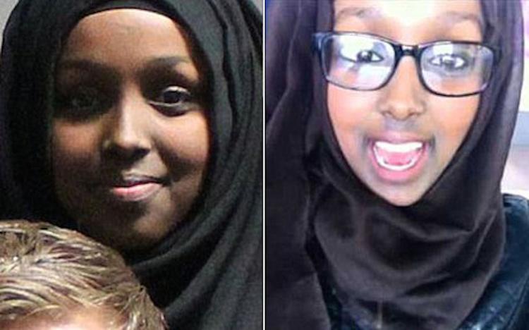 De to tvillingesøstre  Zahra and Salma Halane forlod Manchester i 2014 for at slutte sig til IS i højborgen Raqqa i Syrien. Nu sidder de tilbageholdt og vil til Danmark. Foto: Billede fra Twitter