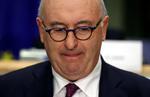 EU's handelskommissær Phil Hogan er kommet i problemer efter brud på irske coronaregler Foto: Yves Herman/Ritzau Scanpix