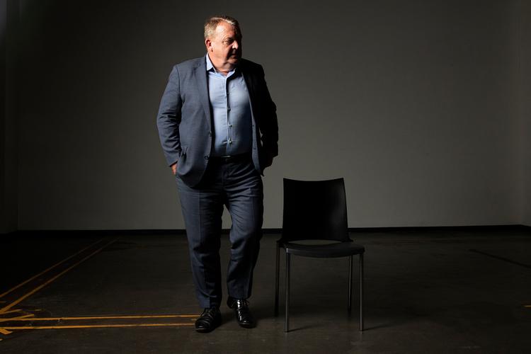 Forhenværende statsminister og Venstre-formand gennem mere end ti år Lars Løkke Rasmussen, åbner i ny bog muligheden for at starte et nyt parti. Samtidig langer han ud efter sit partis politiske linje.    Foto: Finn Frandsen/POLFOTO