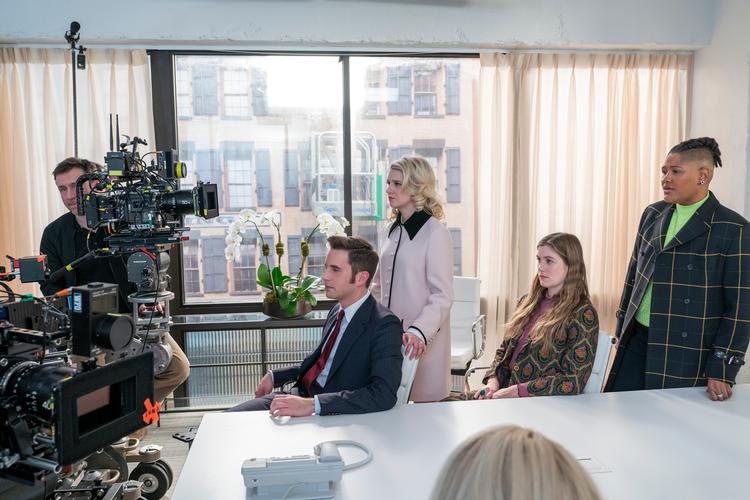 Handikappede skuespillere kræver at blive inkluderet som minoritet, når Hollywood vælger skuespillere. “Hver eneste gang en ikke-handikappet skuespiller bliver castet til en rolle som handikappet, er det et skridt i den forkerte retning”, siger Ryan J. Haddad, der lider af spastisk lammelse og spiller en studerende i Netflix-serien The Politician.  Foto: Nicole Rivelli/netflix/NICOLE RIVELLI/NETFLIX