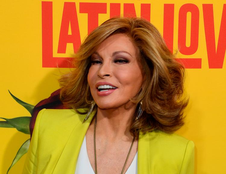 Raquel Welch fotograferet ved en filmpremiere i Hollywood i 2017. Hun så ikke mange dage ældre ud end storhedstiden i 60'erne og 70'erne. Foto: Mark RALSTON/Ritzau Scanpix   Foto: Mark Ralston/Ritzau Scanpix