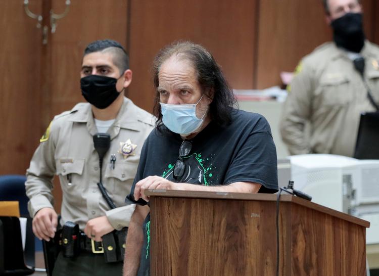 Ron Jeremy ses her i retten i Los Angeles i sidste uge.  Foto: Pool New/Ritzau Scanpix