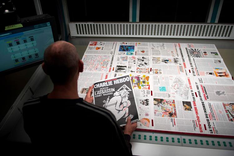 Ved angrebet på Charlie Hebdo i 2015 blev 12 mennesker dræbt, herunder nogle af Frankrigs mest respekterede satirikere og tegnere. Foto: Martin Bureau/Ritzau Scanpix