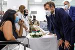  Emmanuel Macron -- på besøg i Libanons hovedstad med krav om skrappe økonomiske og politiske reformer.
  Foto: Stephane Lemouton/Ritzau Scanpix
