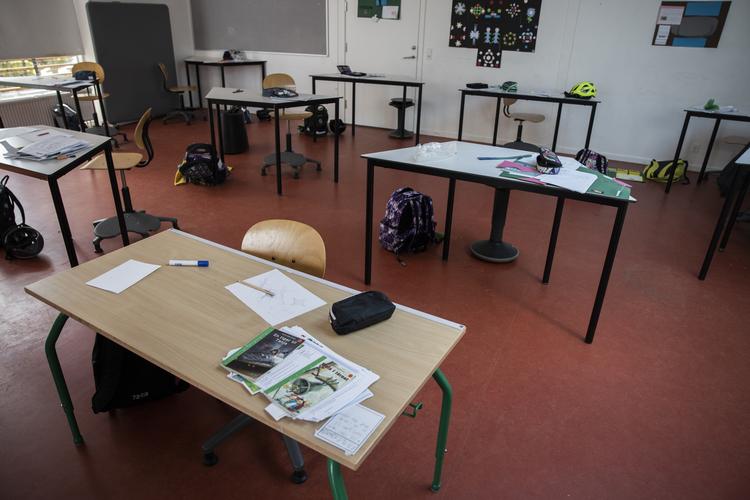 Otte elever på Hvidovres skoler er smittet med corona. Flere end 200 elever er blevet sendt hjem. Foto: Jens Hartmann Schmidt/POLFOTO