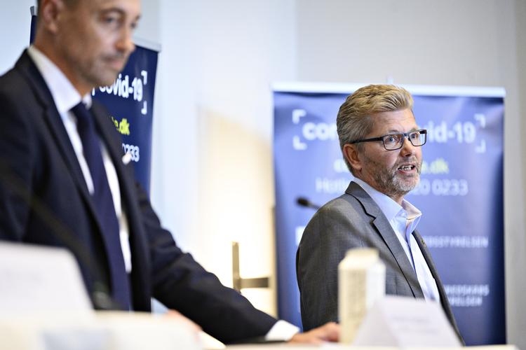    Sundhedsminister Magnus Heunicke (S) og overborgmester Frank Jensen (S) er bekymrede over smittespredningen i København. Den har fået kommunen til at sende det administrative personale hjem. Foto: Philip Davali/Ritzau Scanpix