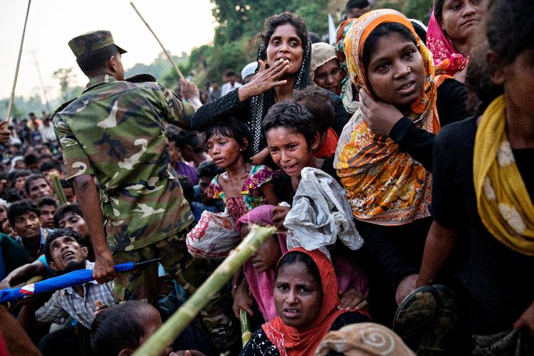 I løbet af bare fire uger i 2017 flygtede over 500.000 rohingyaer fra Myanmar over grænsen til Bangladesh for at undgå systematisk forfølgelse i hjemlandet. Nu har to soldater fra Myanmars militær for første gang indrømmet at have deltaget i det, som FN kalder et folkemord. Foto: Jacob Ehrbahn