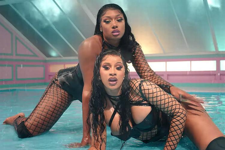 'WAP' er en sang med de to amerikanske rappere Megan Thee Stallion og Cardi B. Sangen hitter stort, og er blevet mødt med både stor hyldest og harm kritik, fordi den ublu handler om at være udstyret med en meget våd fisse. Foto: PR
