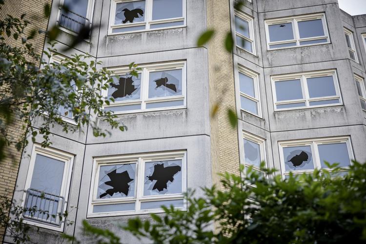 De unge holdt fester, smadrede vinduer og malede graffiti på Sølund. Foto: Valdemar Ren/POLFOTO