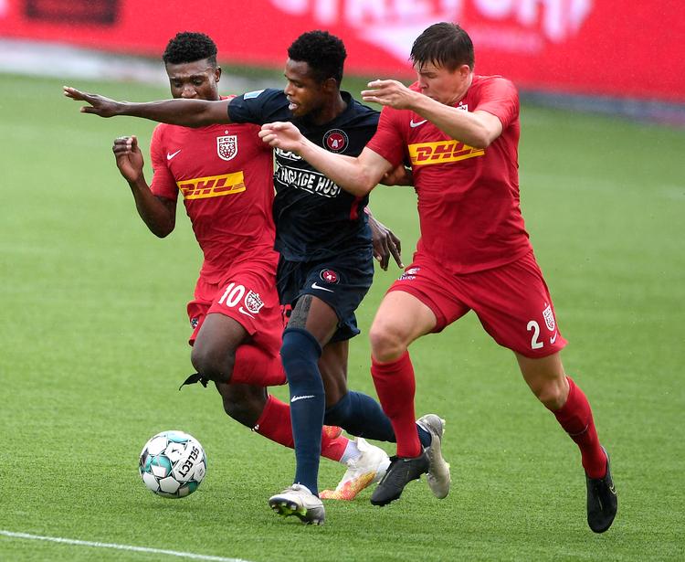 Frank Onyekas vilje og gennemslagskraft kan være nøglen til Europa. Spørgsmålet er, om han er med i aften? Foto: Lars Poulsen/POLFOTO