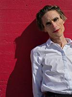 Madame Nielsen – tidligere kendt som Claus Beck-Nielsen, Das Beckwerk, Helge Bille Nielsen og bare Nielsen – inddrager ekskonen som jegfortæller i sin nye roman. Foto: Eirik Brekke