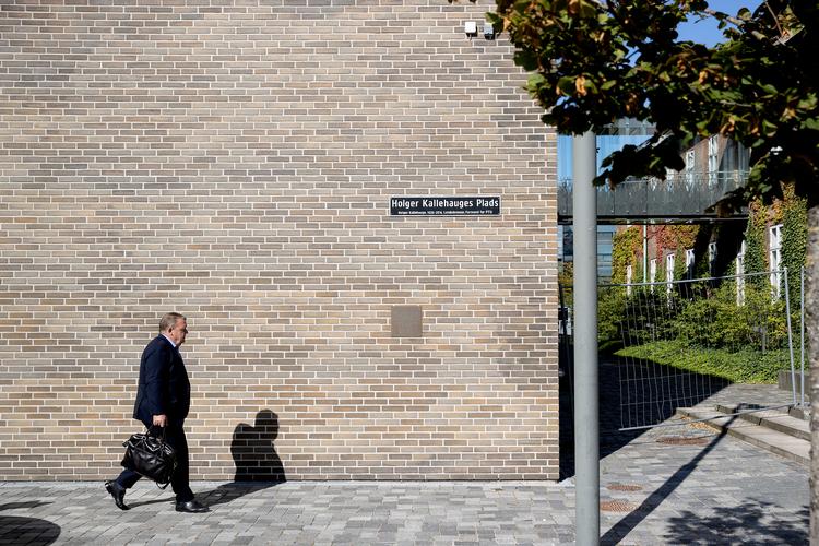 Tidligere statsminister Lars Løkke Rasmussen diskuterede balancen mellem kager og integration med udlændingeminister Inger Støjberg - men aldrig unge asylpar, forklarede han i Instrukskommission Foto: Peter Hove Olesen/POLFOTO