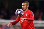 Trods stor succes med Bundesligaens konger i Bayern München i den forgangne sæson søger Thiago Alcantara til Liverpool i Premier League.  Foto: Ben Stansall/Ritzau Scanpix