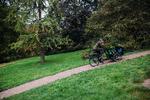 Det er vigtigt at være forsigtig i trafikken mandag morgen, hvor DMI melder om tæt tåge flere steder i landet. Foto: Andreas Merrald/POLFOTO