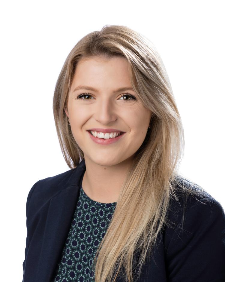 Den socialdemokratiske byrådspolitiker Sonja Marie Jensen fortæller nu i et interview med Avisen Danmark, at det var hende, der stod bag et brev om sexkrænkelser, der i 2017 endte med at koste formanden for DSU posten. 