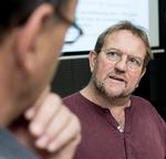 Vi skal ’bevise’, at CO2 kan nedbringes med 70 procent, samtidig med at der findes velstand og social sammenhængskraft. Derfor er social retfærdighed alfa og omega, skriver journalist, forfatter og debattør Lars Olsen i dette indlæg.   Arkivfoto Lars Krabbe