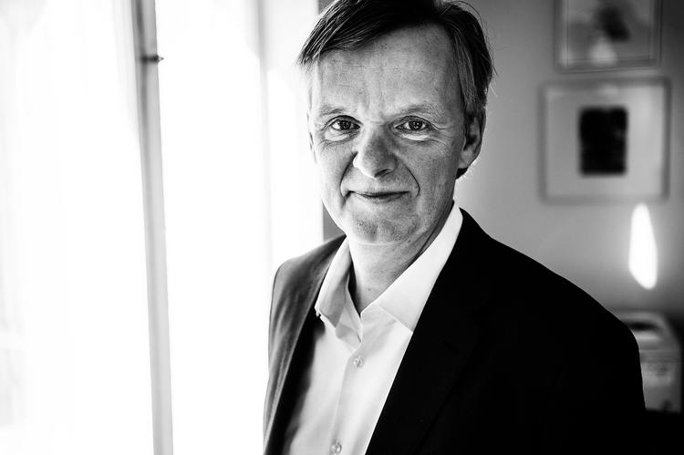 »Jeg tror ikke, at der er den rådne kultur i dag, som man måske leder efter. Jeg tror faktisk, at man har gjort et seriøst stykke arbejde for at få de her sager frem i lyset«, sagde Poul Madsen i presselogen 30. august. Det er 46 tidligere og nuværende medarbejdere på Ekstra Bladet ikke enige i. Foto: Olivia Loftlund/POLFOTO