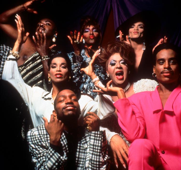'Paris is Burning' skildrer de queer- og transpersoner, der opfandt udtryksformen Ball culture, fordi de ikke passede ind i eliten. 30 år senere har kulturen stadigvæk stor indflydelse, men excentrikerne savnes.  Foto: Off White Productions / Ronald G/Ritzau Scanpix