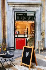 Jacks Hole In The Wall har filialer i både Jorcks Passage og Georg Brandes Plads. Foto: PR/Polina Vinogradova