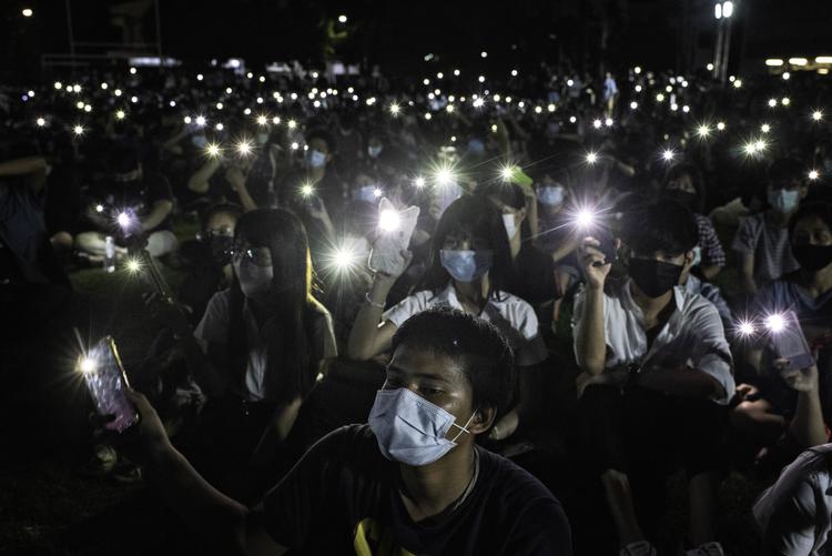 I Thailand har unge de seneste måneder næsten dagligt demonstreret imod kongen og landets militærregering.  Foto: Claus Blok Thomsen