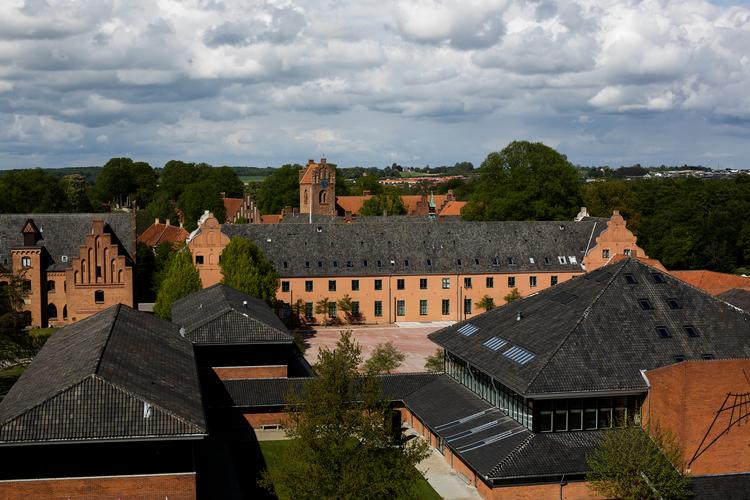 Herlufsholm Kostskole ved Næstved har sendt alle elever og ansatte hjem, efter én elev er konstateret smittet med coronavirus.  Foto: Anders Rye Skjoldjensen/POLFOTO