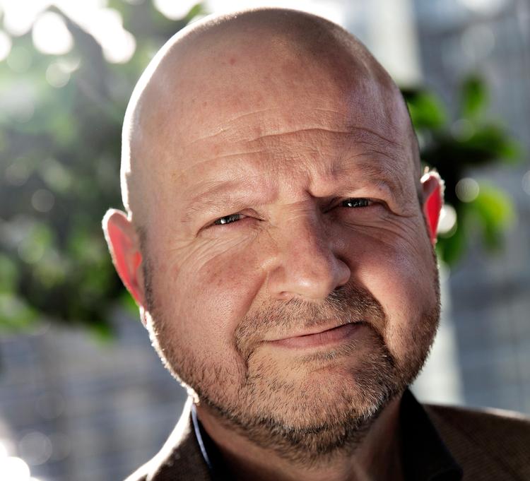     Thomas Senderovitz er direktør for Lægemiddelstyrelsen og har en fortid i det private erhvervsliv. Han mener, at mænd bør droppe offerrollen og erkende, at de bærer en kultur, der forhindrer kvinder i at opnå deres fulde potentiale.   Foto: Martin Lehmann/POLFOTO