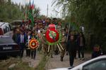 Soldater bærer kisten af en falden kammerat nær byen Barda i Aserbajdsjan, der strides med nabolandet Armenien om enklaven Nagorno-Karabakh. Foto: Aziz Karimov/Ritzau Scanpix