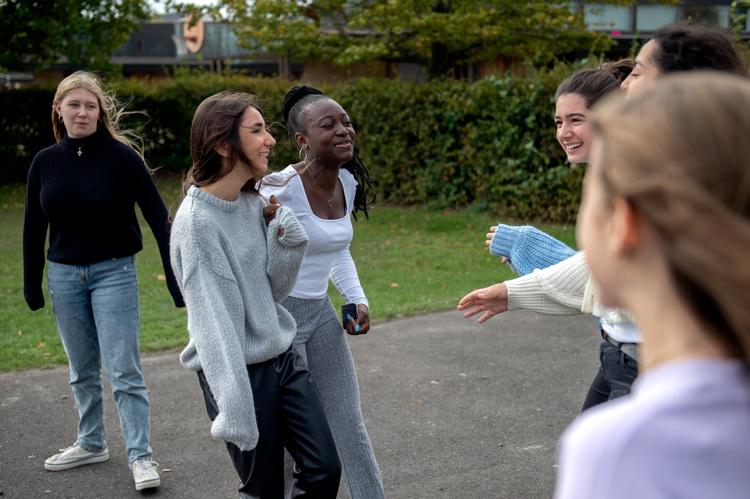 På Ellemarkskolen i Køge havde knap hver femte elev mindst en måned fravær i 2018/2019. I 9.b. er fraværet generelt lavt, men enkelte elever har en del fravær. Foto: Annika Byrde/POLFOTO