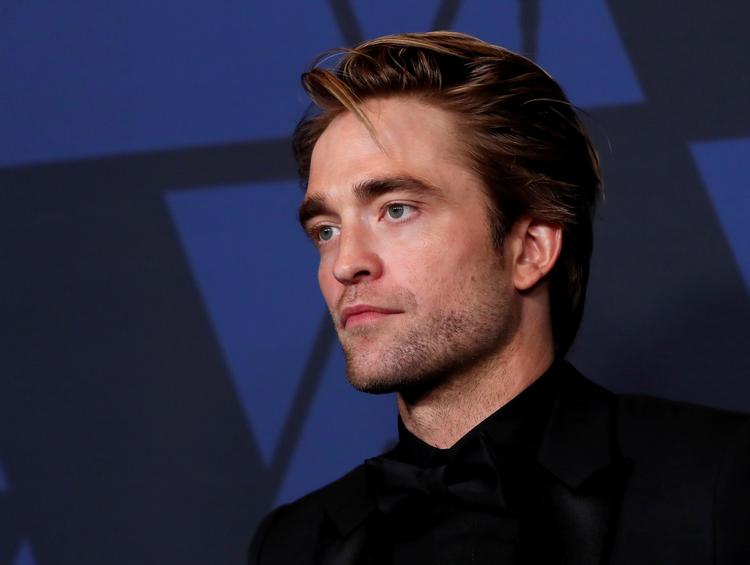 "The Batman' med Robert Pattinson i hovedrollen er en af de mange film, der bliver forsinkede på grund af corona. Pattinson har selv været ramt af virussen, men er nu raskmeldt igen. Foto: Mario Anzuoni/Ritzau Scanpix