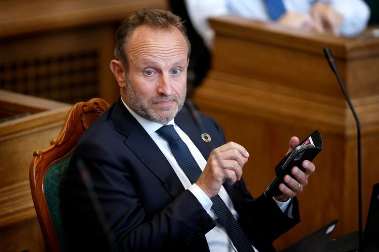 De radikales Martin Lidegaard ledede det møde, som blev udsat for fup. Foto: Jens Dresling/POLFOTO