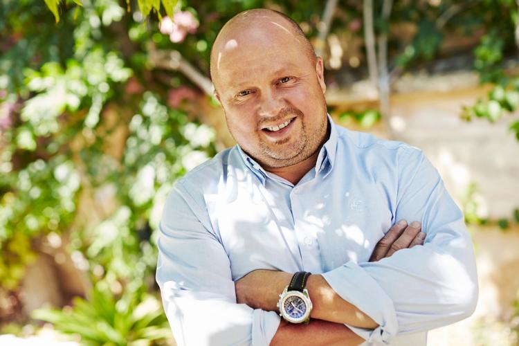 Bravo Tours' direktør Peder Hornshøj kæmper en hård kamp for at redde Danmarks fjerdestørste rejsebureau Bravo Tours. Foto: PR