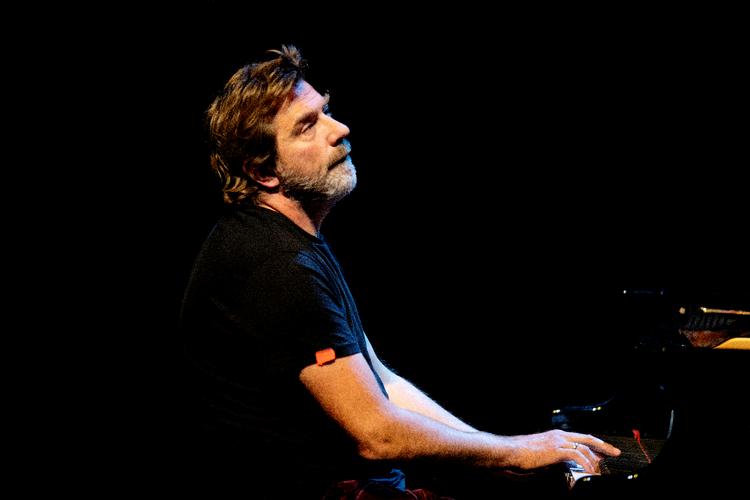 Pianist Carsten Dahl skulle have optrådt på festivalen. med sin trio Koncerten blev dog ikke til noget, da politiet lukkede spillesteden, inden trioen gik på scenen. Arkivfoto Finn Frandsen