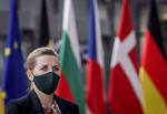 Mette Frederiksen er utilfreds med, at hun fysisk skulle rejse til Bruxelles. Foto: Pool/Ritzau Scanpix