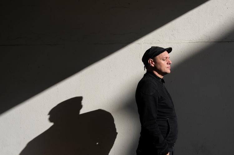 Aarhus-forfatteren Morten Ramsland ser noget i børn, vi andre ikke ser.    Foto: Stine Rasmussen