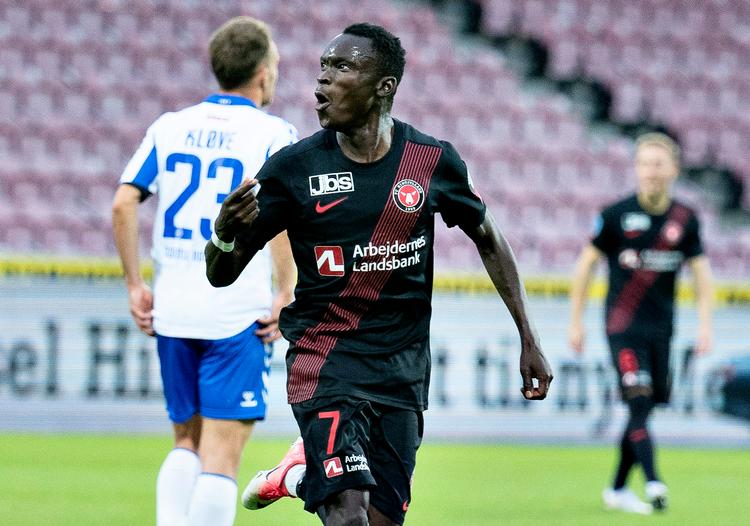 FC Midtjyllands Pione Sisto har scoret til 3-1 i 3F Superliga kampen FC Midtjylland mod OB på MCH Arena i Herning. Foto: Henning Bagger/Ritzau Scanpix