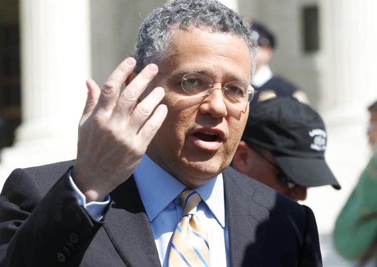 Jeffrey Toobin er en anerkendt skribent og kommentator.  Foto: Charles Dharapak/Ritzau Scanpix