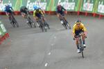 Primoz Roglic har angrebet på de sidste 1.000 m og holder konkurrenterne bag sig til sejr på 1. etape i Vuelta a España.
 Foto: Ander Gillenea/Ritzau Scanpix