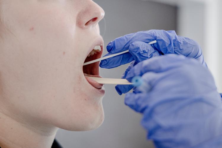 Rejse- og luftfartsbranchen presser voldsomt på for at få en covid-19 test ved afrejse, så de igen kan sende folk udenlands. Foto: Valdemar Ren/POLFOTO