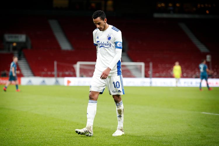 Carlos Zeca og FCK er i en krise, som det bliver svært at komme ud af hurtigt. Foto: Jens Dresling/POLFOTO
