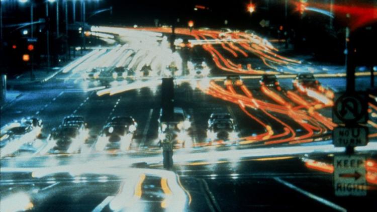 ’Koyaanisqatsi’ betyder på Hopi-sprog ’ude af balance’. 
