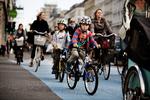 Det er ikke alle steder i København, skolevejene inviterer børnene til at cykle. Nu vil kommunen have overblik over, hvor byens børn opfatter vejene som mest utrygge. Arkivfoto. Foto: Lærke Posselt/POLFOTO