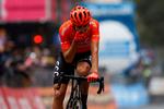 Et soloridt på 22 km er tilendebragt med succes, men den 27-årige tjekke Josef Cerny kan knap nok fatte, at sejren på 19. etape er i hus.
 Foto: Luca Bettini/Ritzau Scanpix