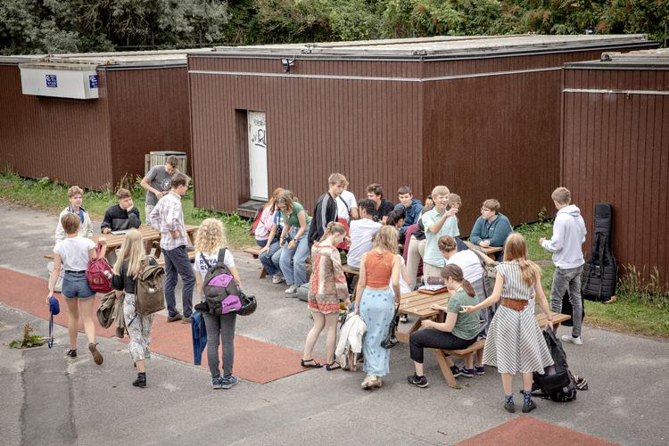 De seneste 15 år er det sket en tredobling af elever, der ligger blandt de 20 fagligst svageste elever i grundskolen, som vælger gymnasiet. Det gælder ikke nødvendigvis nogle af eleverne her på Sankt Annæ Gymnasium i København.
 Foto: Valdemar Ren/POLFOTO