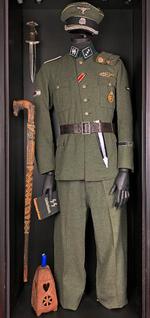 SS-uniformen vurderes til at koste 200.000 kroner.  Foto: Deutsches Museum, Sønderborg/Presse