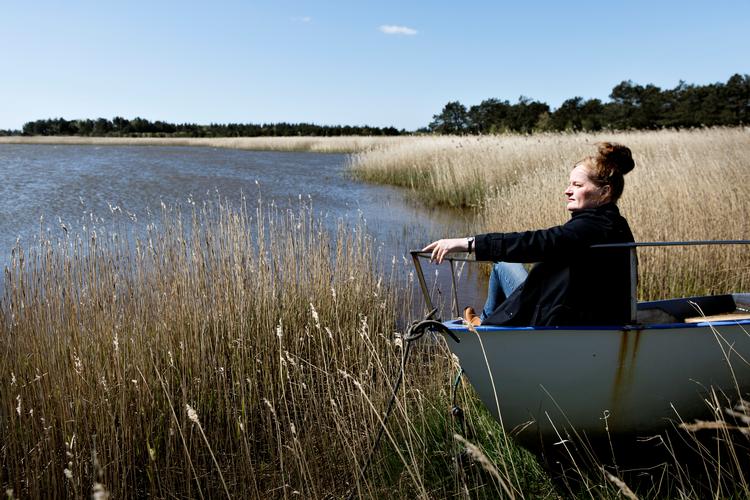 Forfatteren Dorthe Nors bor i Vedersø i Vestjylland . Foto: Astrid Dalum/POLFOTO