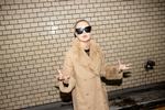 Den danske sanger Clara Toft Simonsen har over en halv million lytter hver måned til hendes musik på Spotify. Hun vil som alle andre artister nu blive tilbudt at få et ekstra boost på tjenestens spillelister, hvis hun acceptere at få færre penge udbetalt.  Foto: Andreas Merrald/POLFOTO
